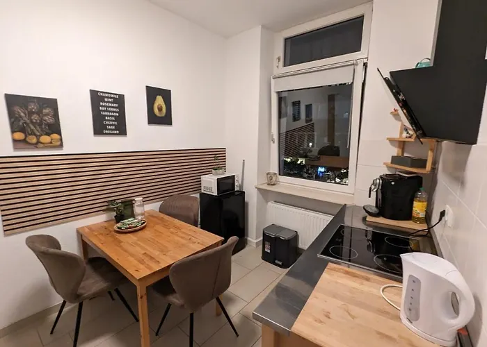 Schoenes Im Zentrum Von Ii Apartment *