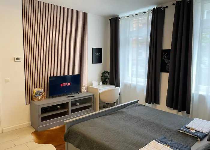 Schoenes Im Zentrum Von Ii קובלנץ